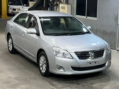 TOYOTA PREMIO