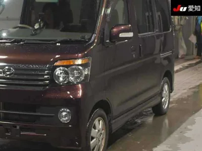 DAIHATSU ATRAI WAGON