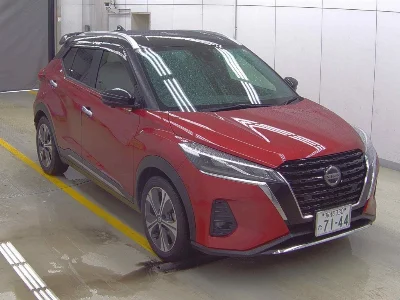 NISSAN KICKS