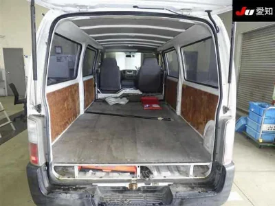 NISSAN CARAVAN