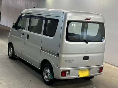 Mitsubishi Minicab