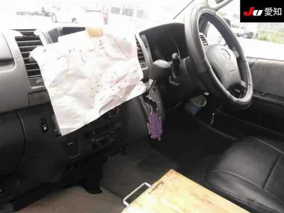 TOYOTA REGIUS VAN