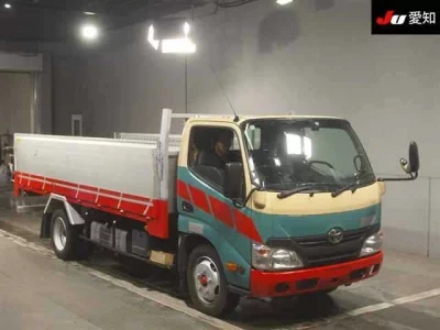 TOYOTA DYNA