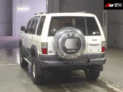 ISUZU BIGHORN