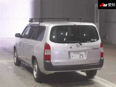 TOYOTA SUCCEED