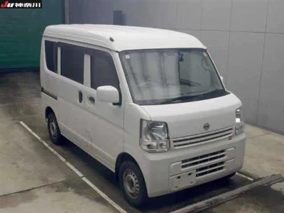 NISSAN CLIPPER VAN