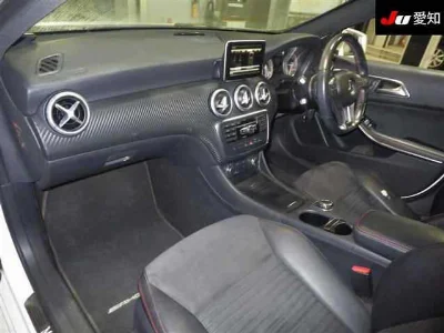 MERCEDES BENZ A CLASS