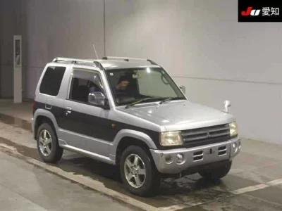 MITSUBISHI PAJERO MINI