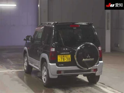 MITSUBISHI PAJERO MINI