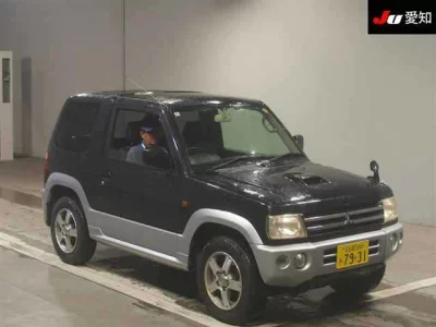 MITSUBISHI PAJERO MINI