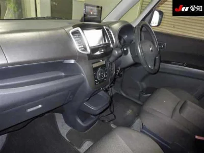MITSUBISHI DELICA D2