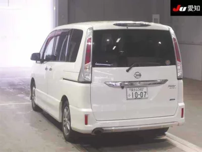 NISSAN SERENA