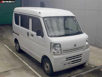 NISSAN CLIPPER VAN