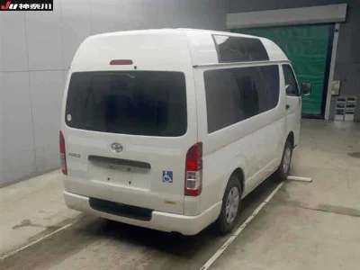 Статистика аукционов Toyota HiAce Van