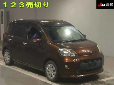 TOYOTA PORTE