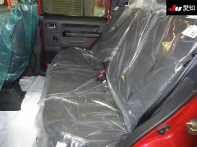 SUZUKI JIMNY NOMADE