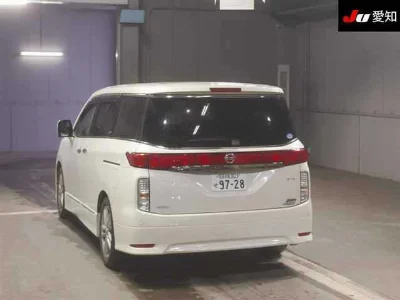 Статистика аукционов Nissan Elgrand