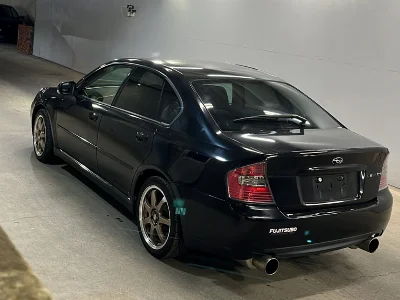 SUBARU LEGACY B4