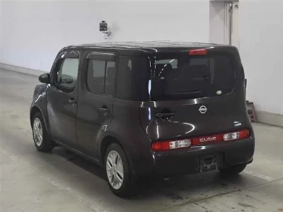 NISSAN CUBE