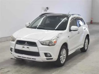 MITSUBISHI RVR