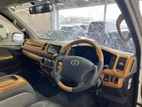 Цена авто Toyota RegiusAce с аукционов Японии, номер кузова KDH201V, пробег 127 000, оценка 8