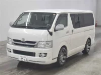 Цена авто Toyota RegiusAce с аукционов Японии, номер кузова KDH201V, пробег 127 000, оценка 8