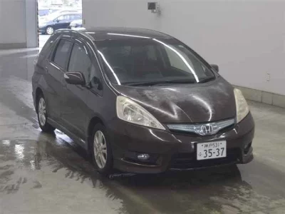 HONDA FIT SHUTTLE