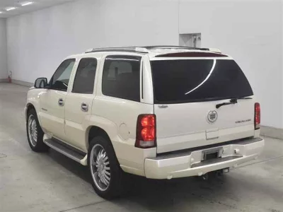 CADILLAC ESCALADE