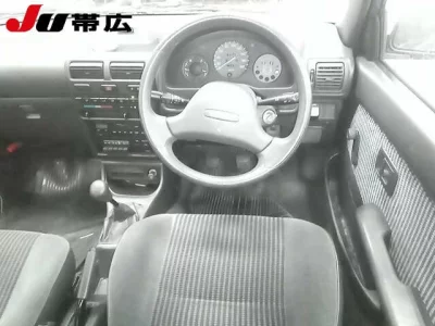 TOYOTA STARLET