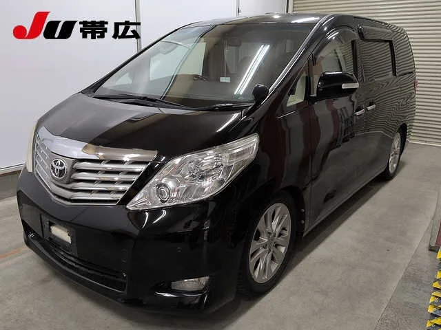 Toyota Alphard  с аукциона в Японии