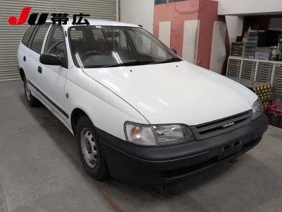 TOYOTA CALDINA VAN