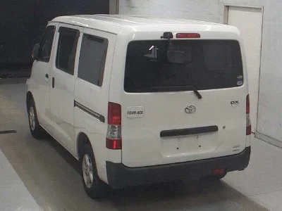 TOYOTA TOWN ACE VAN