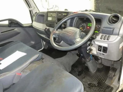 MITSUBISHI CANTER