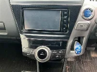 Цена авто Toyota Prius Alpha с аукционов Японии, номер кузова ZVW41W, пробег 198 000, оценка 2