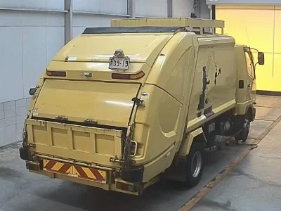 MITSUBISHI FUSO FIGHTER
