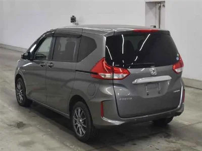 HONDA FREED+