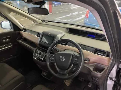 HONDA FREED+