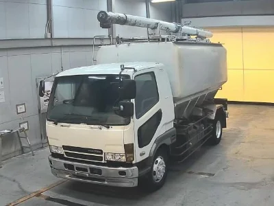 MITSUBISHI FUSO FIGHTER