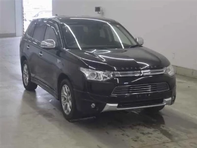 MITSUBISHI OUTLANDER PHEV
