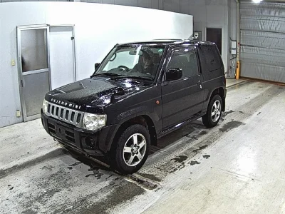 MITSUBISHI PAJERO MINI