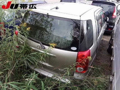 TOYOTA RAUM