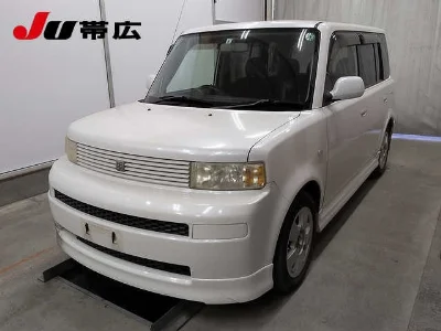 TOYOTA BB