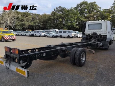MITSUBISHI FUSO FIGHTER
