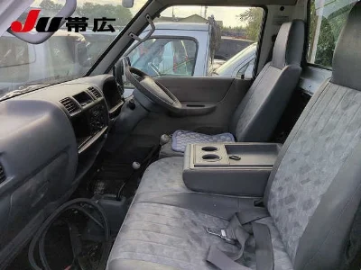 NISSAN VANETTE TRUCK