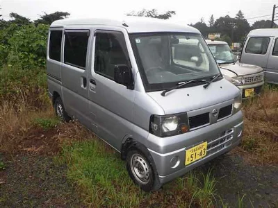 NISSAN CLIPPER