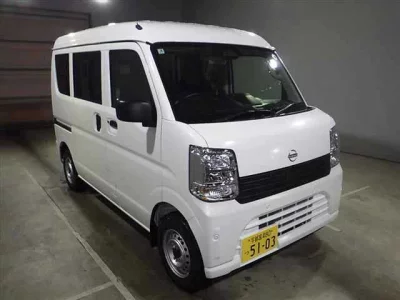 NISSAN CLIPPER VAN