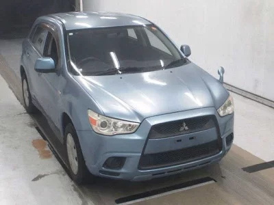 MITSUBISHI RVR