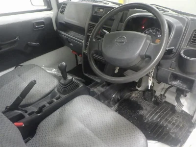NISSAN CLIPPER TRUCK