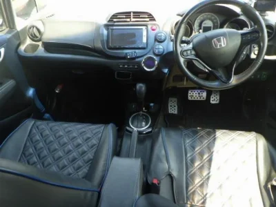 HONDA FIT SHUTTLE