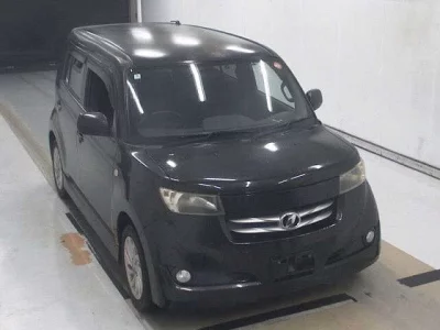 TOYOTA BB